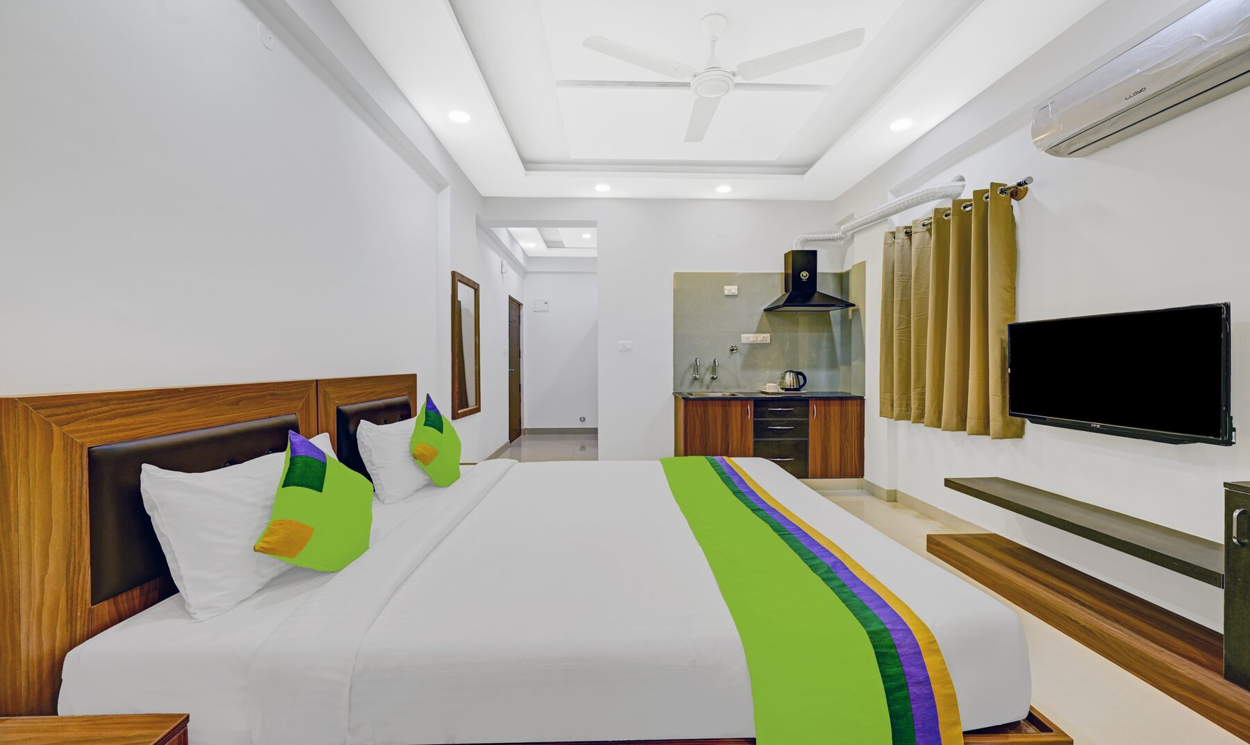 Deluxe suite interior
